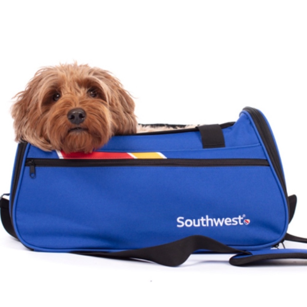 Southwest Airlines Branded Blue Soft Sided Pet Carrier Cat Small Dog Strap